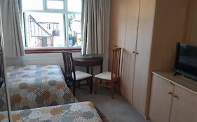 Edgware B&B
